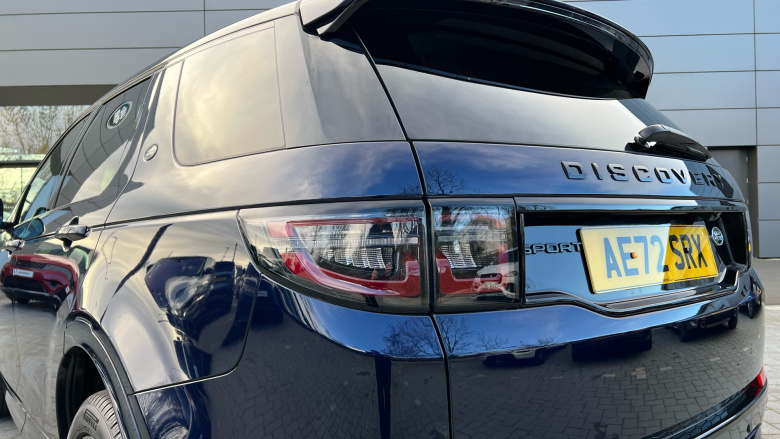 Land Rover Discovery Sport 2.0 P250 R-Dynamic SE 5dr Auto [5 Seat] Petrol Station Wagon